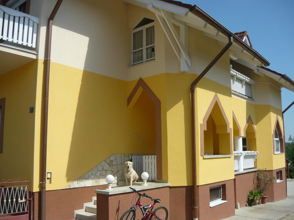 Kaman Vendeghaz Apartment Alsópáhok Bagian luar foto