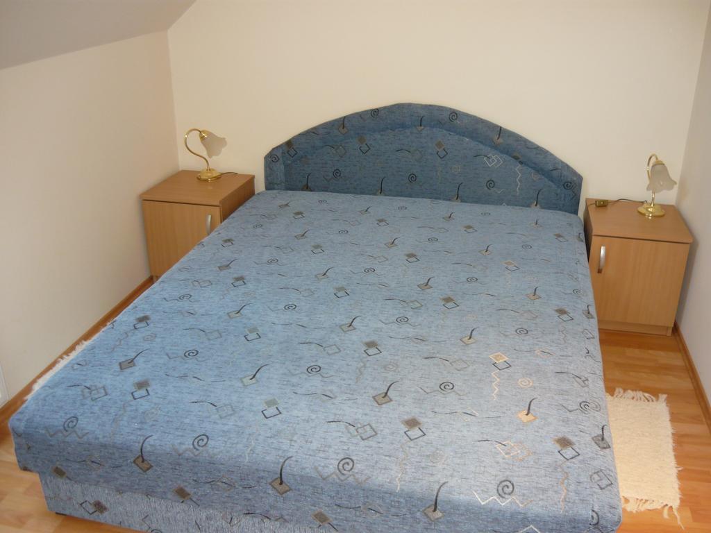Kaman Vendeghaz Apartment Alsópáhok Ruang foto
