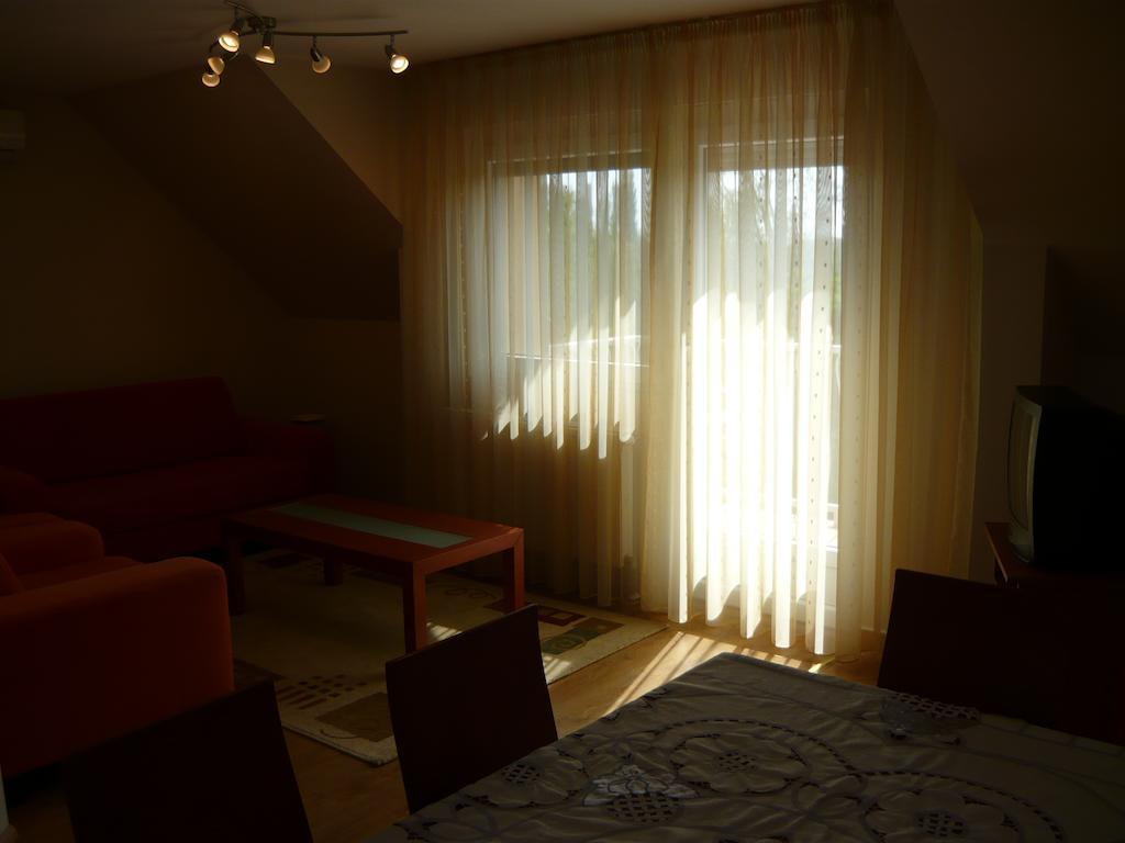 Kaman Vendeghaz Apartment Alsópáhok Bagian luar foto